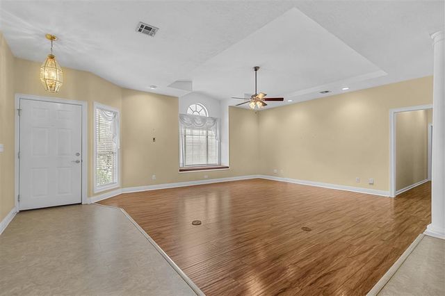 2713 Henderson Bayou Place, Lake Charles, LA 70605