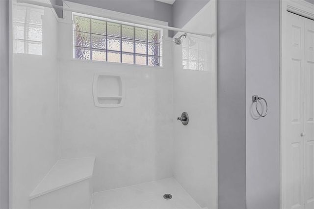 2713 Henderson Bayou Place, Lake Charles, LA 70605