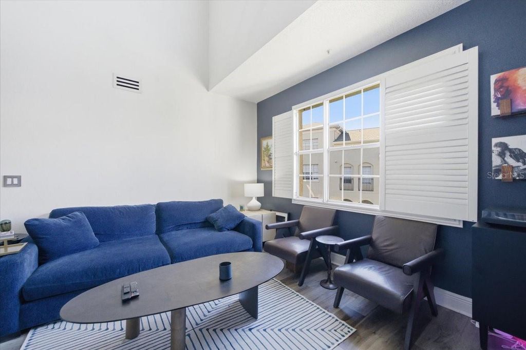 Image 13 of property listing at 501 KNIGHTS RUN AVENUE 1320, Tampa, FL 33602