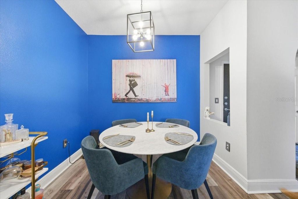 Image 22 of property listing at 501 KNIGHTS RUN AVENUE 1320, Tampa, FL 33602