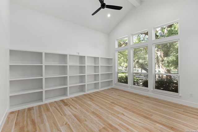 1062 PEGASUS DR, Spring Branch, TX 78070