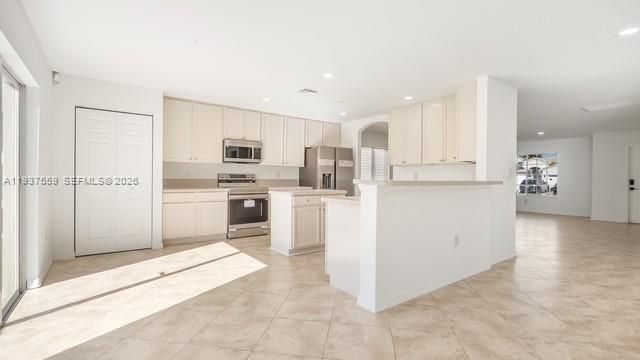 12838 SW 47th St, Miramar, FL 33027