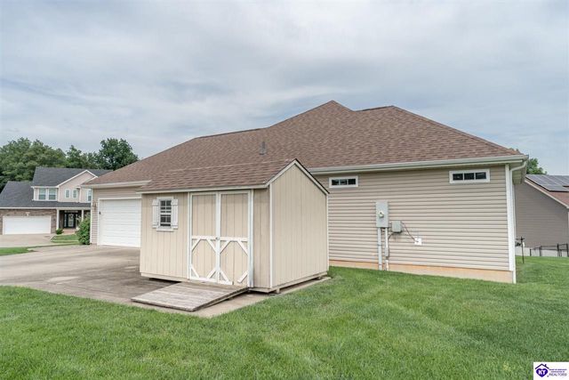 119 Sawgrass Avenue, Vine Grove, KY 40175