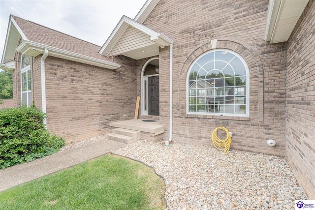 119 Sawgrass Avenue, Vine Grove, KY 40175