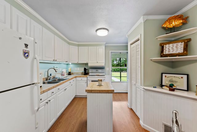 589 Backfield Road, Walterboro, SC 29488