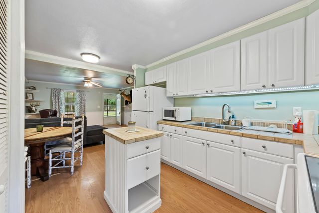 589 Backfield Road, Walterboro, SC 29488
