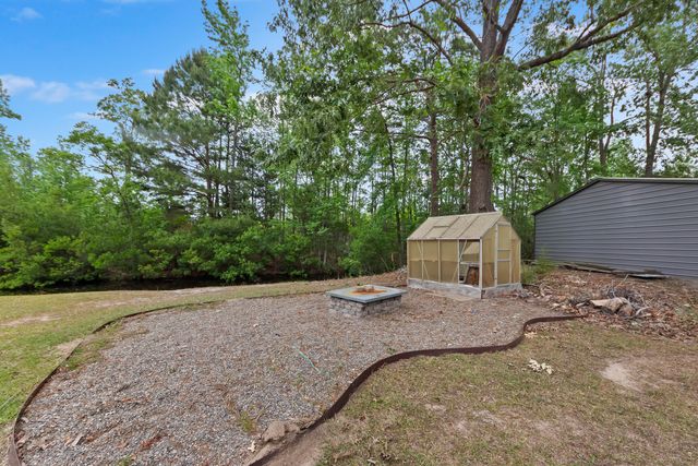 589 Backfield Road, Walterboro, SC 29488