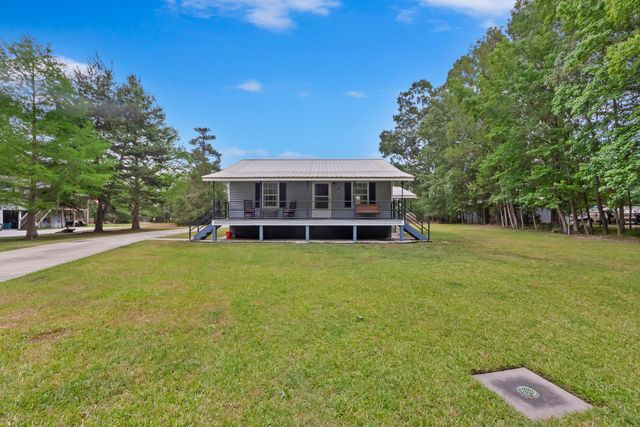 589 Backfield Road, Walterboro, SC 29488