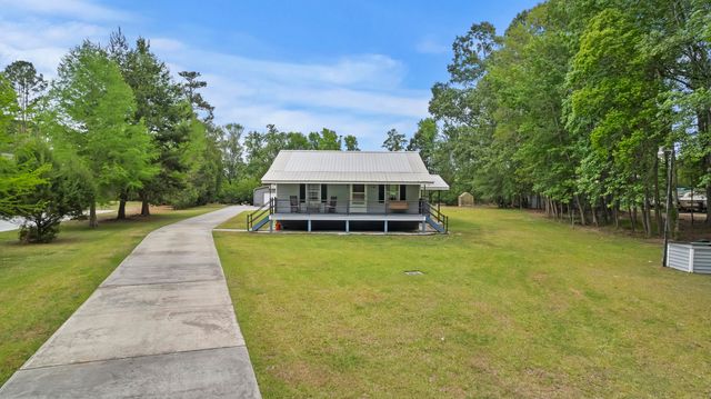 589 Backfield Road, Walterboro, SC 29488
