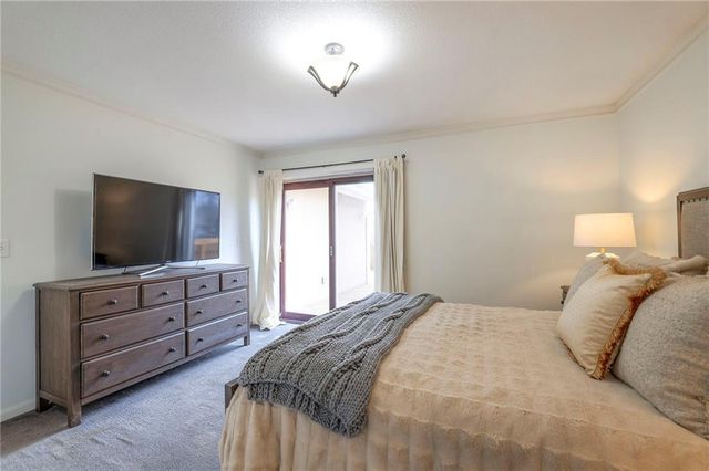 10890 Bradshaw Street, Overland Park, KS 66210