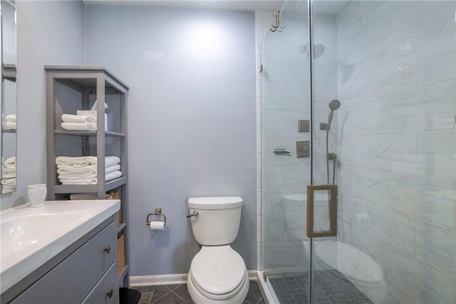 10890 Bradshaw Street, Overland Park, KS 66210