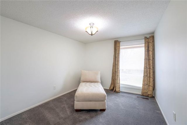 10890 Bradshaw Street, Overland Park, KS 66210