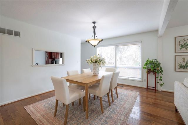 10890 Bradshaw Street, Overland Park, KS 66210