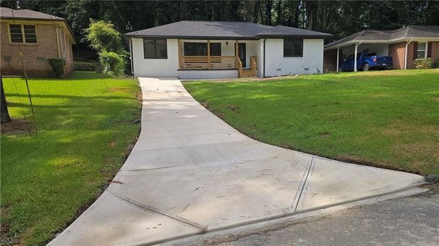 2084 Snow SW Road, Atlanta, GA 30311