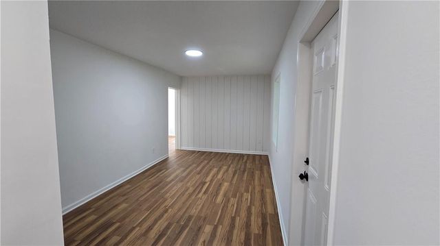 2084 Snow SW Road, Atlanta, GA 30311