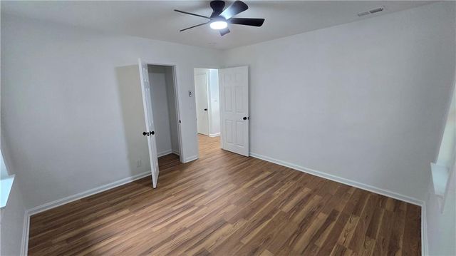 2084 Snow SW Road, Atlanta, GA 30311