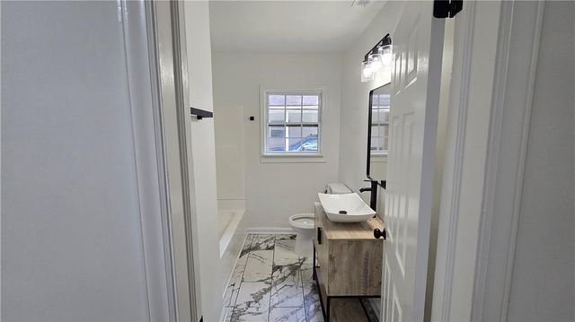 2084 Snow SW Road, Atlanta, GA 30311