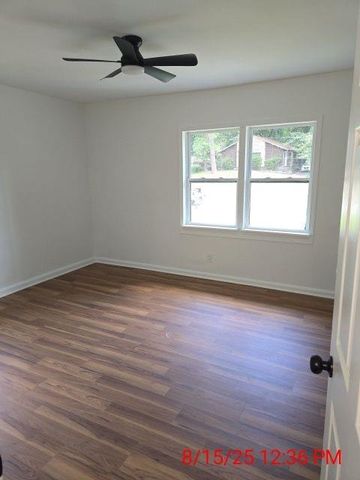 2084 Snow SW Road, Atlanta, GA 30311