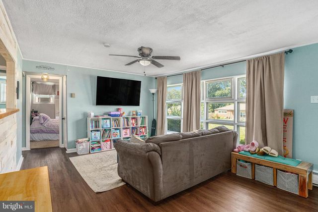 629 ERLEN RD, Plymouth Meeting, PA 19462