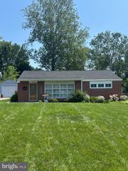629 ERLEN RD, Plymouth Meeting, PA 19462