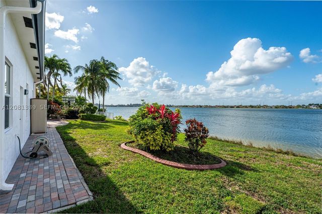 18633 SW 24th St, Miramar, FL 33029