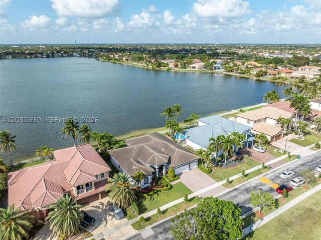 18633 SW 24th St, Miramar, FL 33029