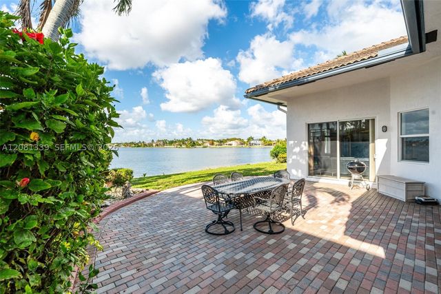 18633 SW 24th St, Miramar, FL 33029