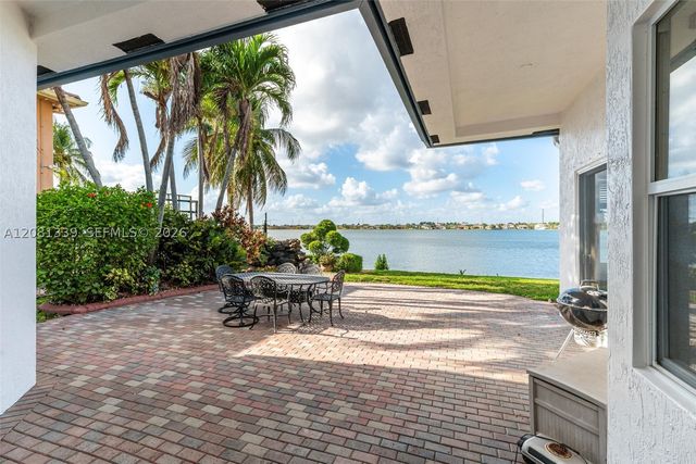 18633 SW 24th St, Miramar, FL 33029