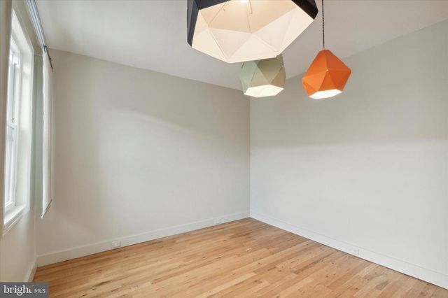 833 ALMOND ST, Philadelphia, PA 19125
