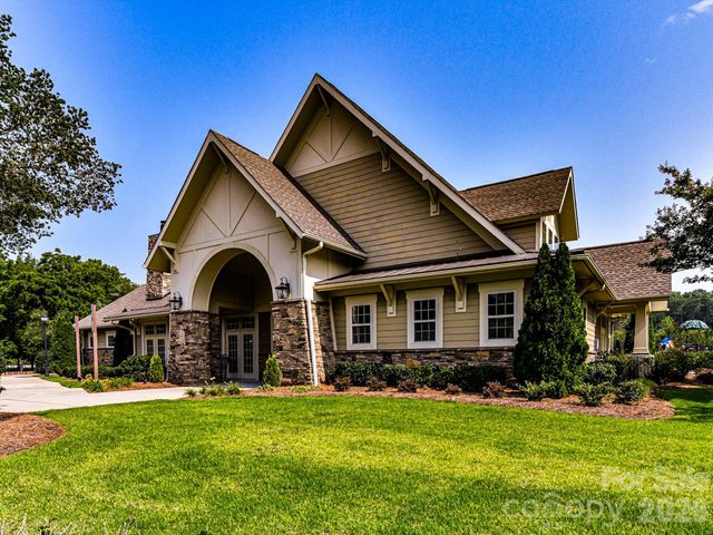 12323 Cherrybark Lane, Charlotte, NC 28278