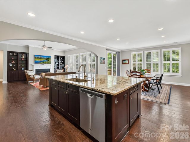 12323 Cherrybark Lane, Charlotte, NC 28278