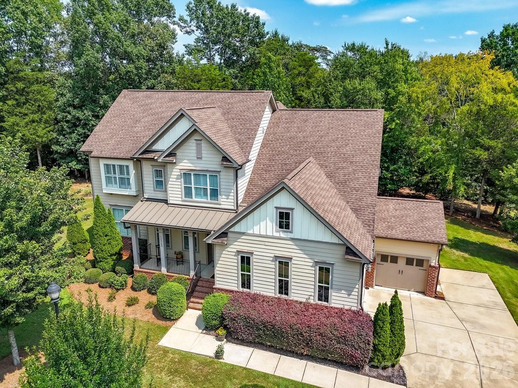 12323 Cherrybark Lane, Charlotte, NC 28278