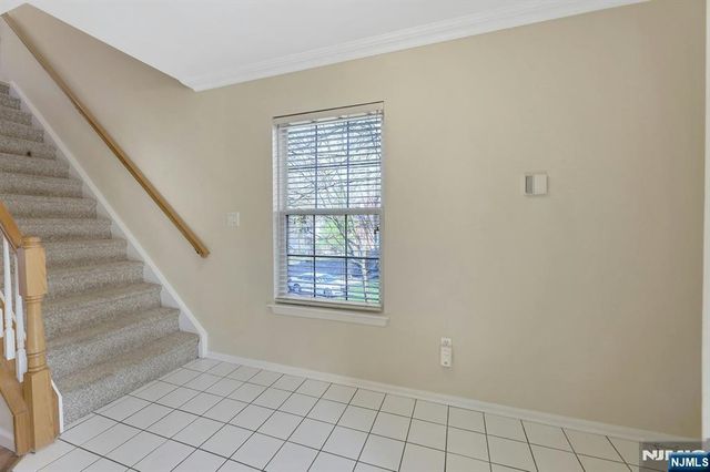 2109 Henry Court, Mahwah, NJ 07430