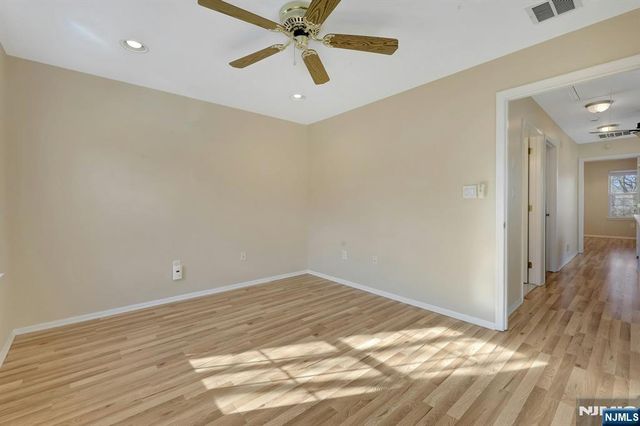 2109 Henry Court, Mahwah, NJ 07430