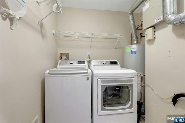 2109 Henry Court, Mahwah, NJ 07430