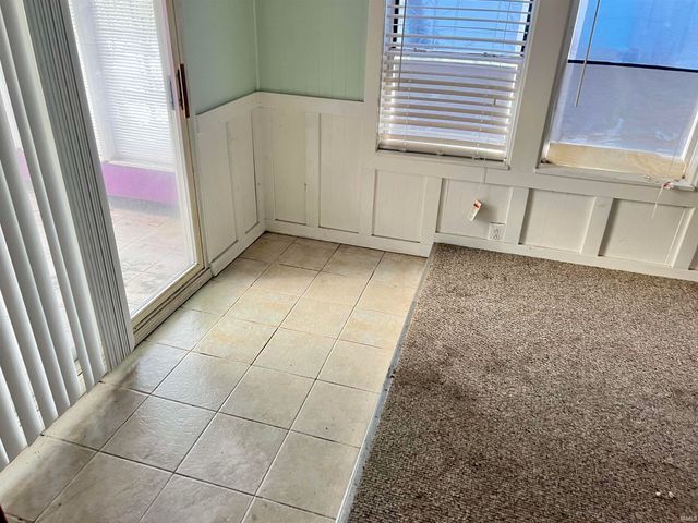 2405 Woodmont Drive, South Bend, IN 46614