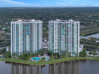 2641 N Flamingo Rd 2205N, Sunrise, FL 33323