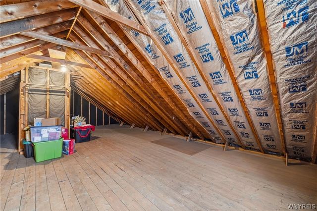 134 Standard Parkway, Cheektowaga, NY 14227