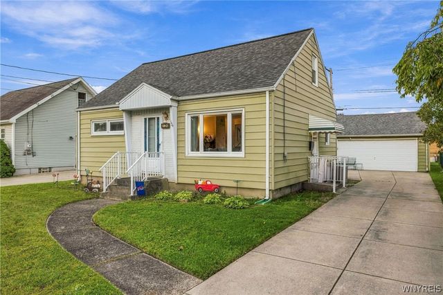 134 Standard Parkway, Cheektowaga, NY 14227