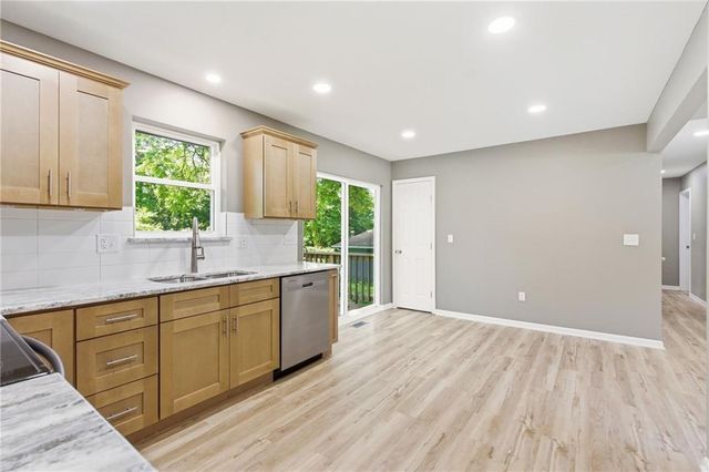4211 Leavenworth Road, Kansas City, KS 66104