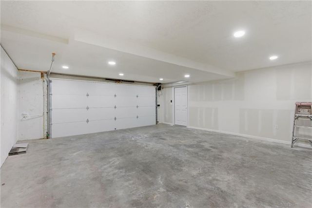 4211 Leavenworth Road, Kansas City, KS 66104