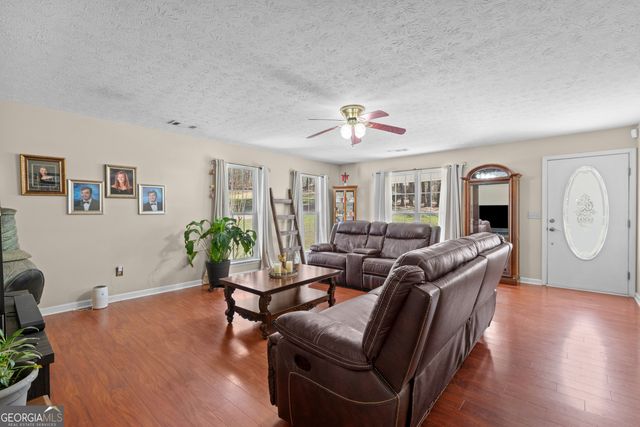 100 Barry Hopson Road, Franklin, GA 30217