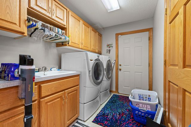6228 Creekview Lane N, Brooklyn Park, MN 55443