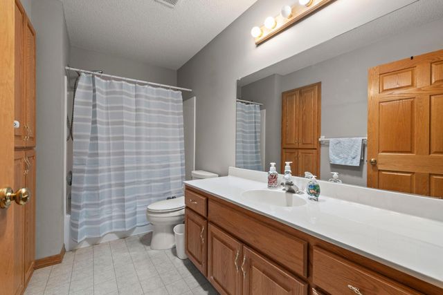 6228 Creekview Lane N, Brooklyn Park, MN 55443