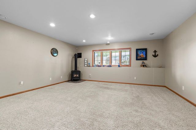 6228 Creekview Lane N, Brooklyn Park, MN 55443