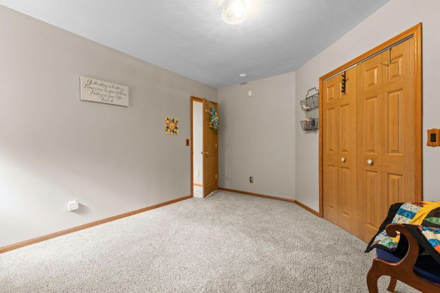 6228 Creekview Lane N, Brooklyn Park, MN 55443