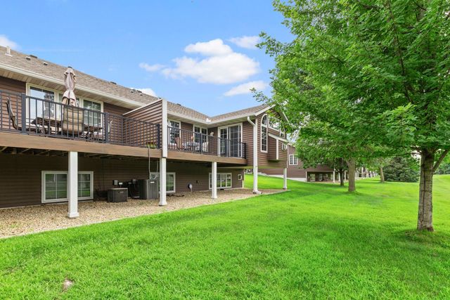 6228 Creekview Lane N, Brooklyn Park, MN 55443