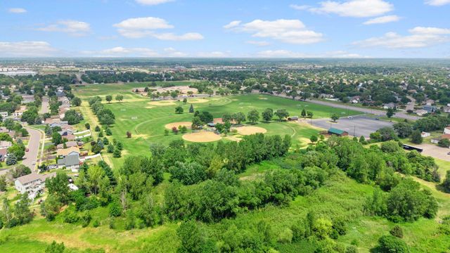 6228 Creekview Lane N, Brooklyn Park, MN 55443