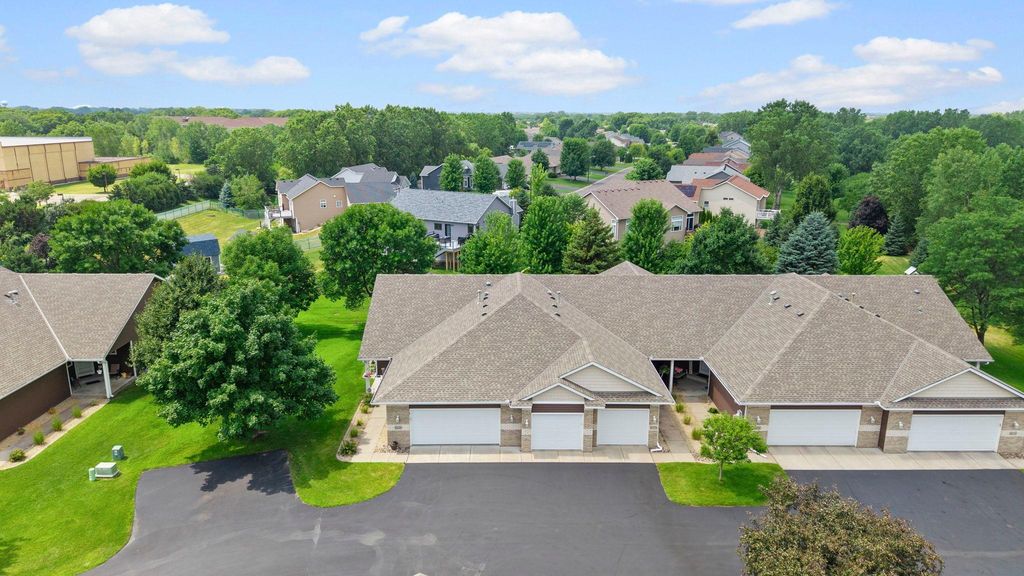 6228 Creekview Lane N, Brooklyn Park, MN 55443 — photo 4