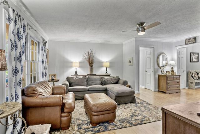 56 Surrey Trail, Rome, GA 30161